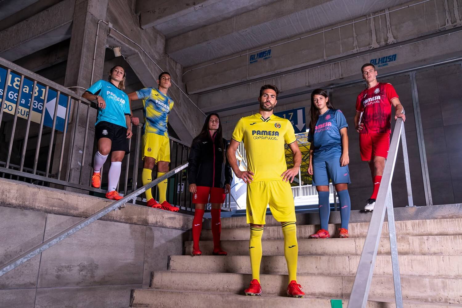 villarreal kits .jpg